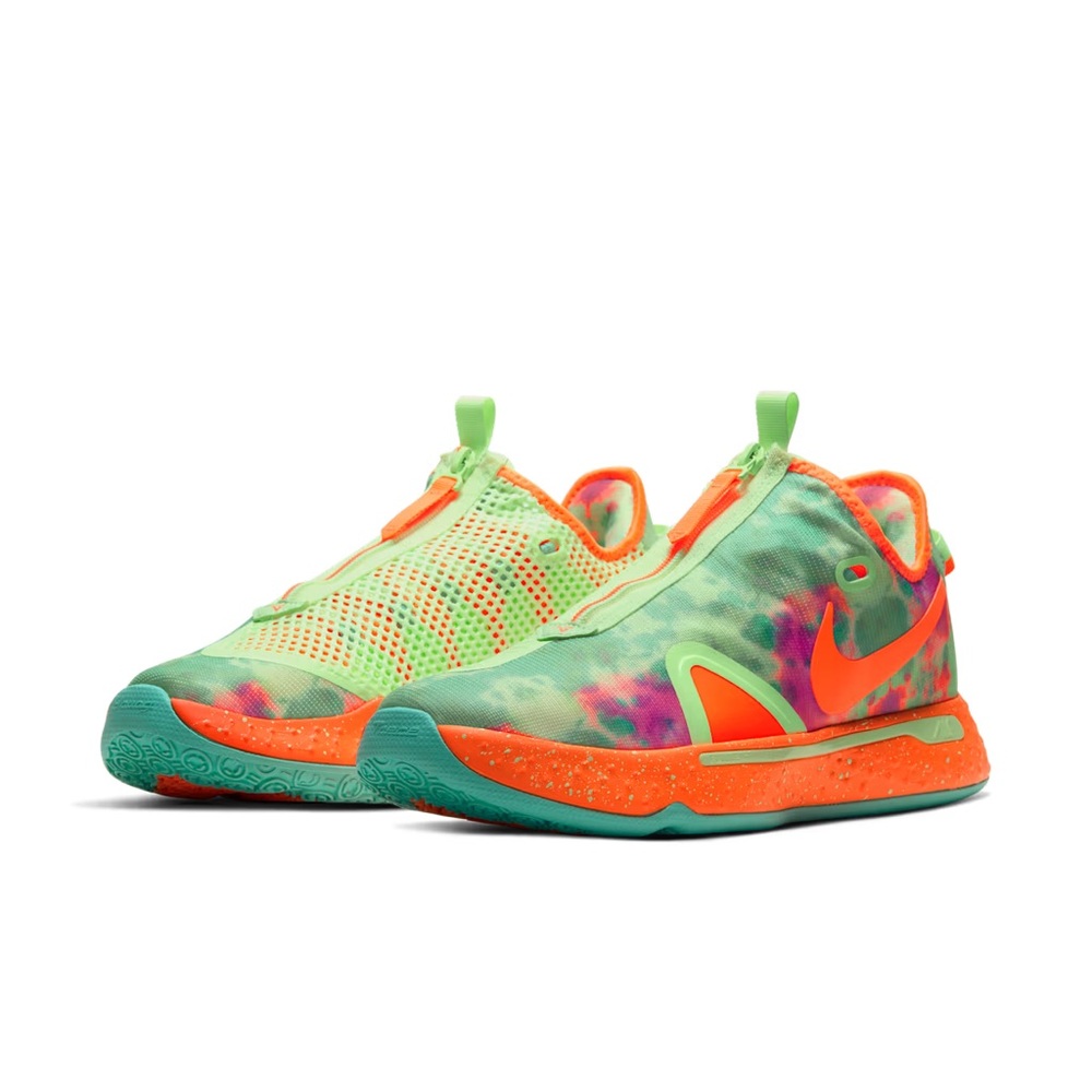 Nike Men’s Green & Orange Athletic Sneakers